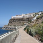 Road to Playa de Amadores